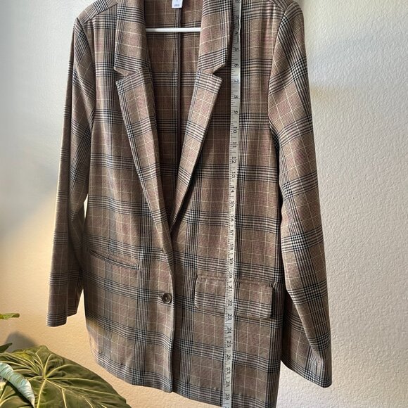 Women’s Old Navy Plaid Blazer – Size L - Picture 2 of 5